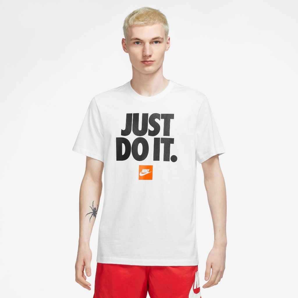 camiseta nike DZ2989-100