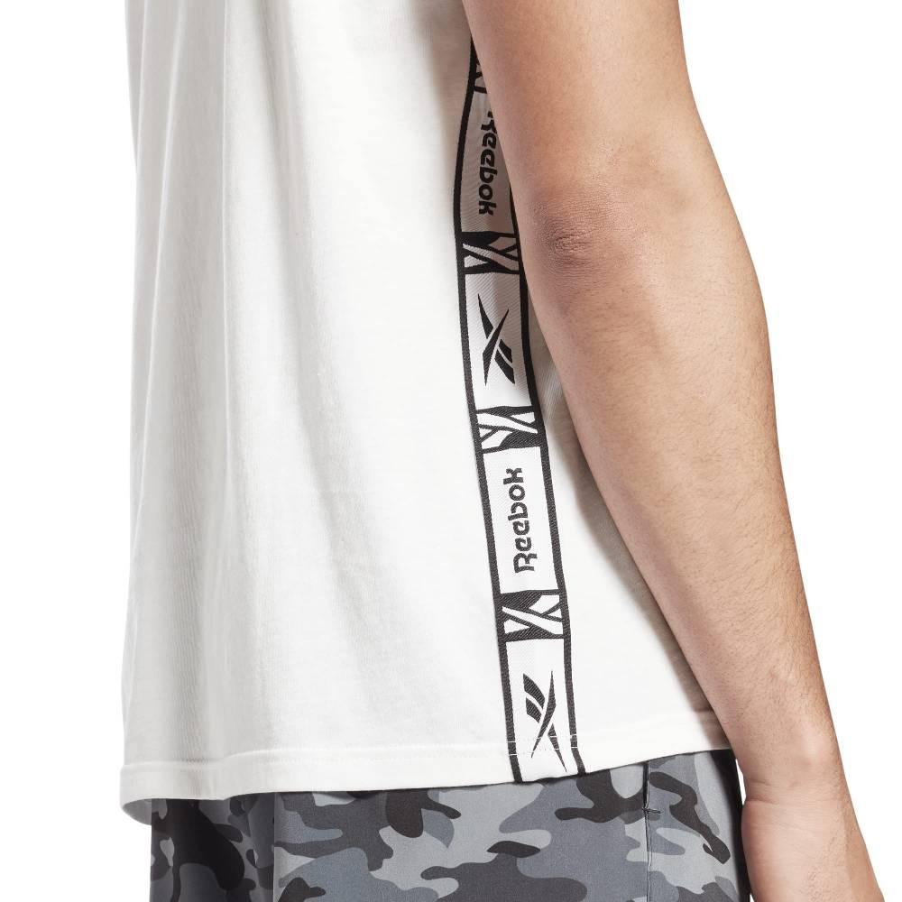 Reebok camiseta tape HH8738