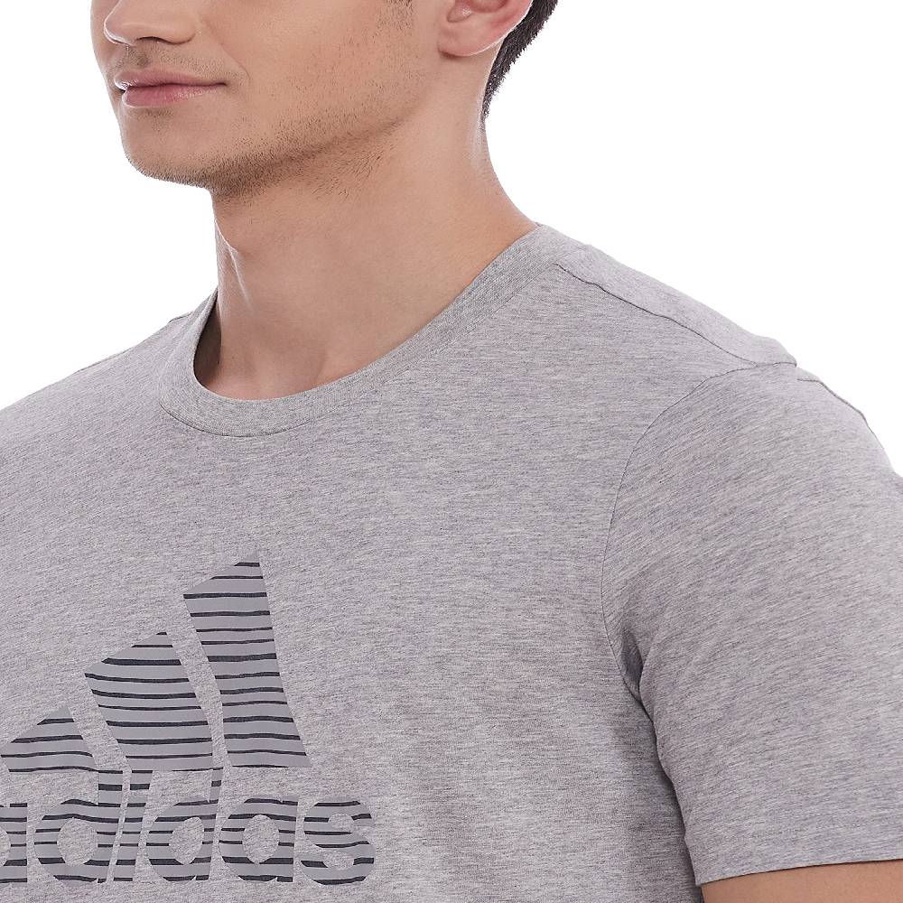 Adidas camiseta HF0448